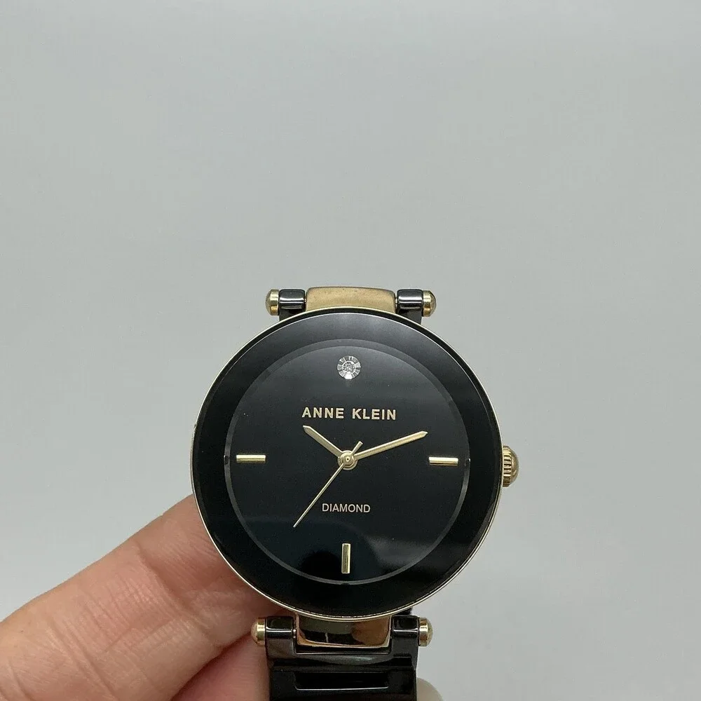 Anne Klein see photos